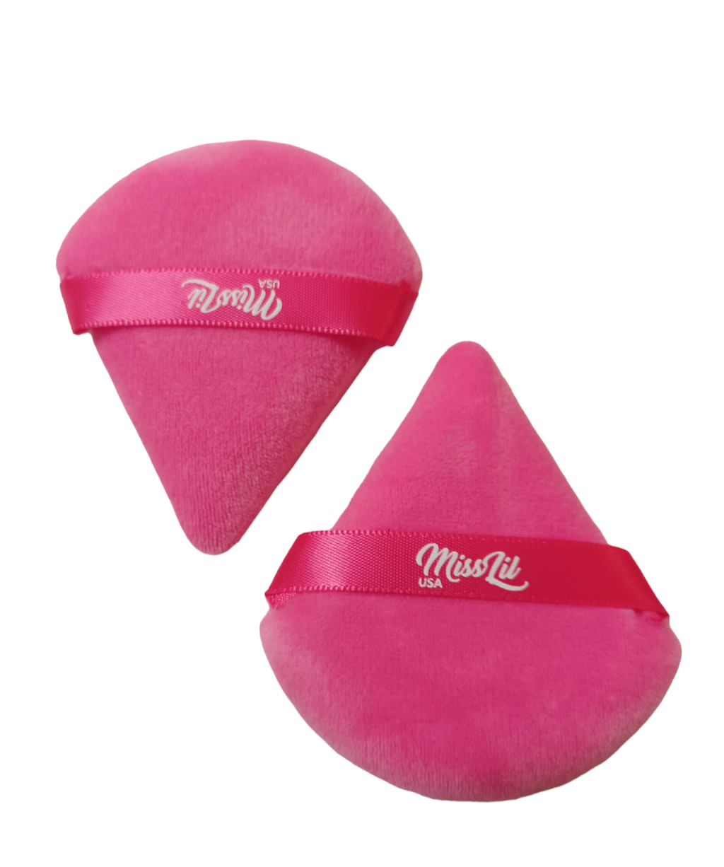 MissLil usa juego de esponjas para polvos